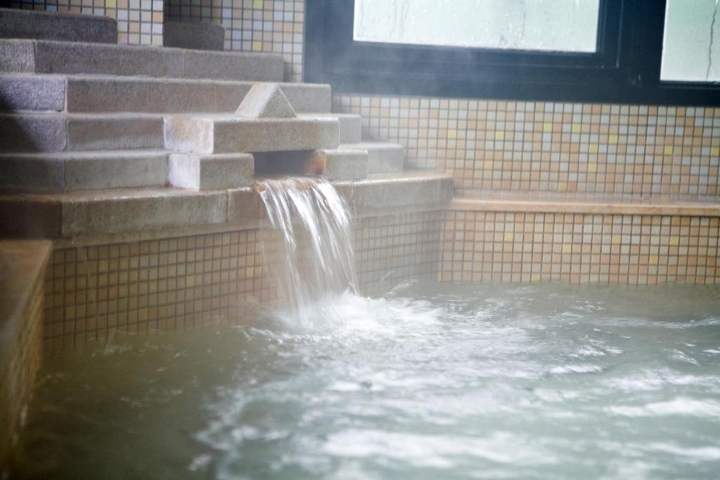 קילונג Chat Hot Spring Resort מראה חיצוני תמונה