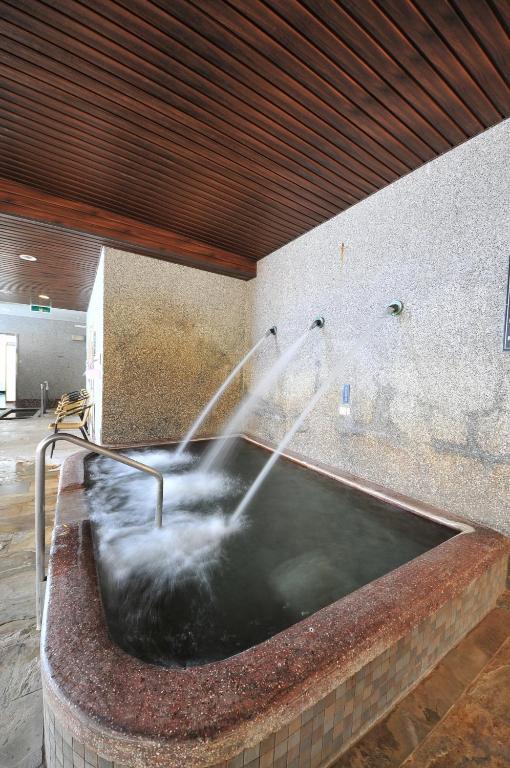 קילונג Chat Hot Spring Resort מראה חיצוני תמונה