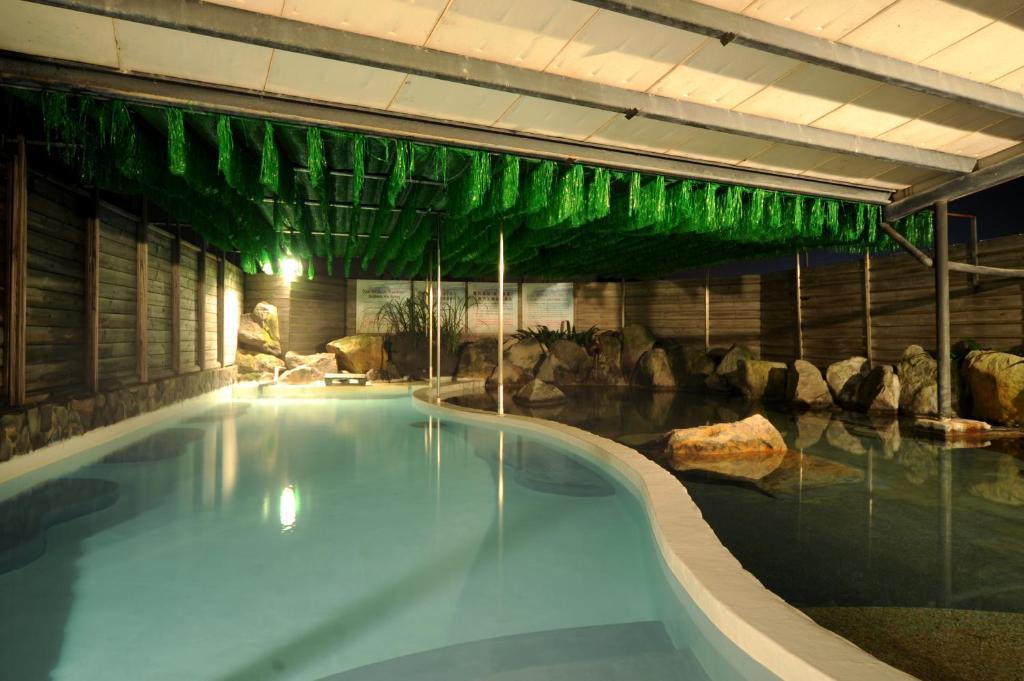 קילונג Chat Hot Spring Resort מראה חיצוני תמונה