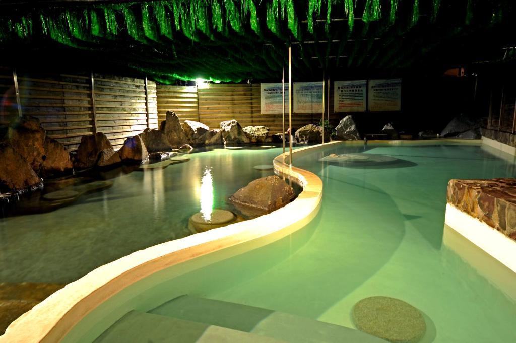 קילונג Chat Hot Spring Resort מראה חיצוני תמונה